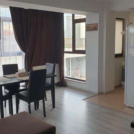 Apartament Lulu Mamaia Nord, 3 Minute De Plaja Нэводари Экстерьер фото